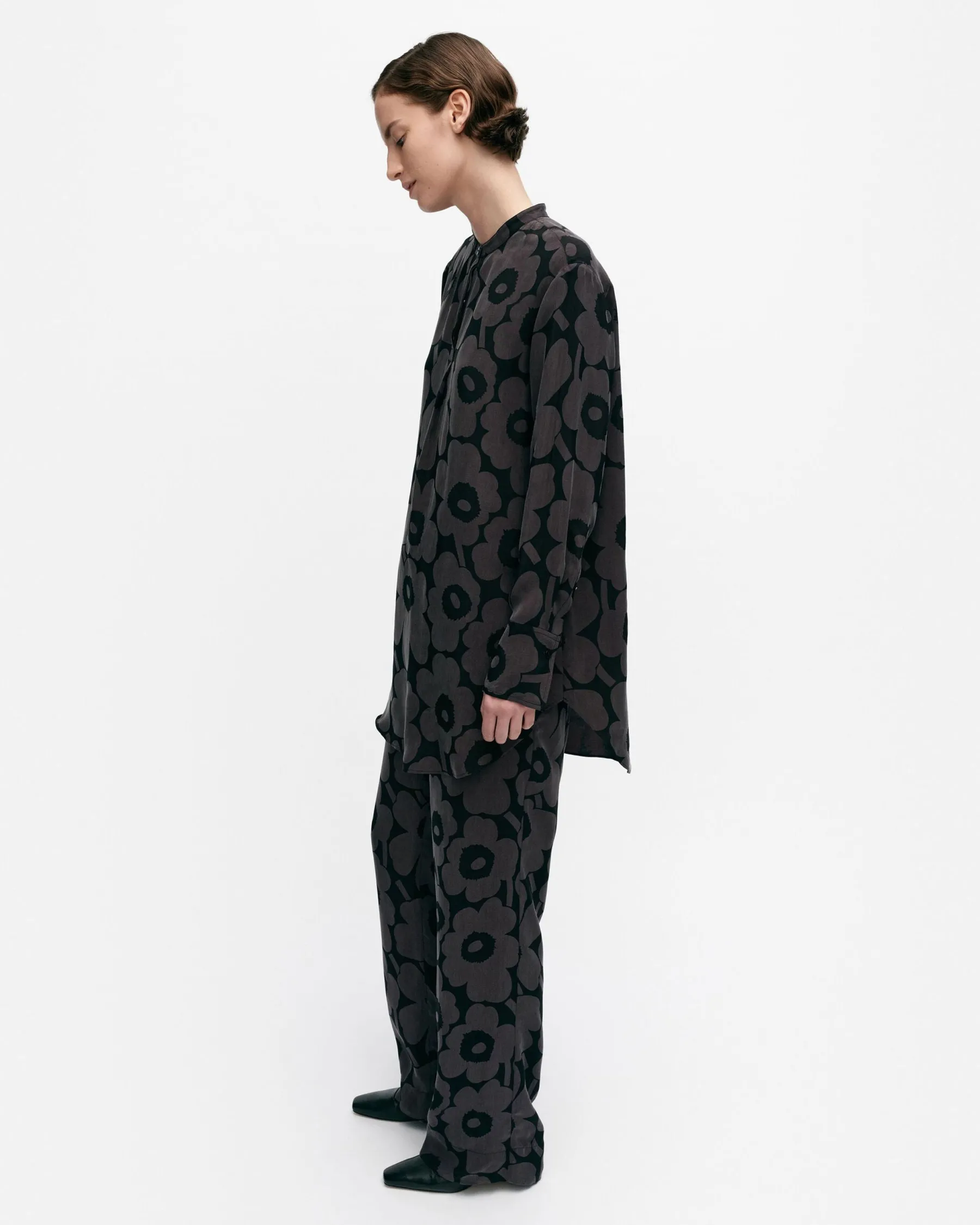 Paidat Ja Tunikat^Marimekko Hurmaava Unikko Kupropaita