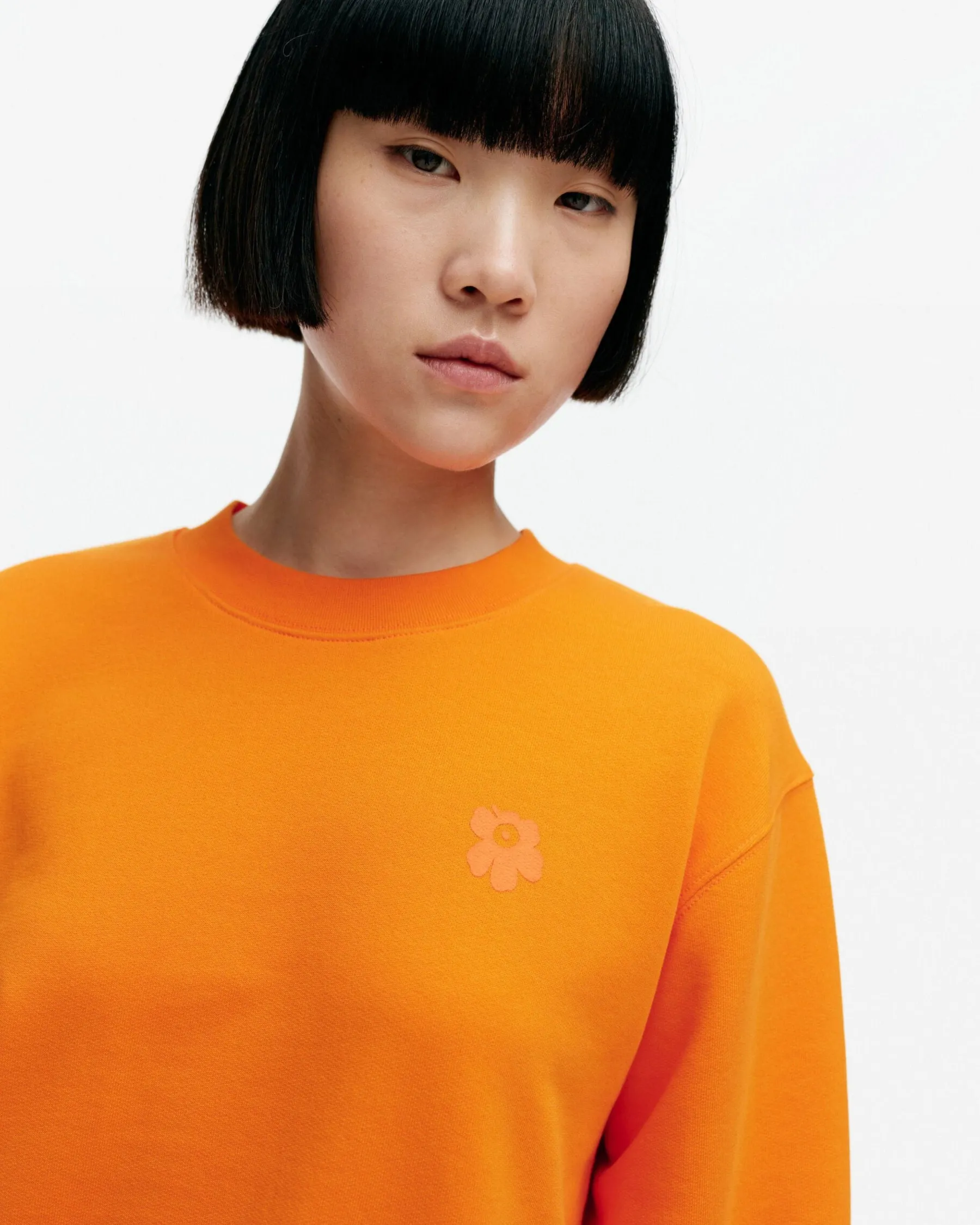 Paidat Ja Tunikat^Marimekko Kioski Leiot Unikko Placement Collegepaita