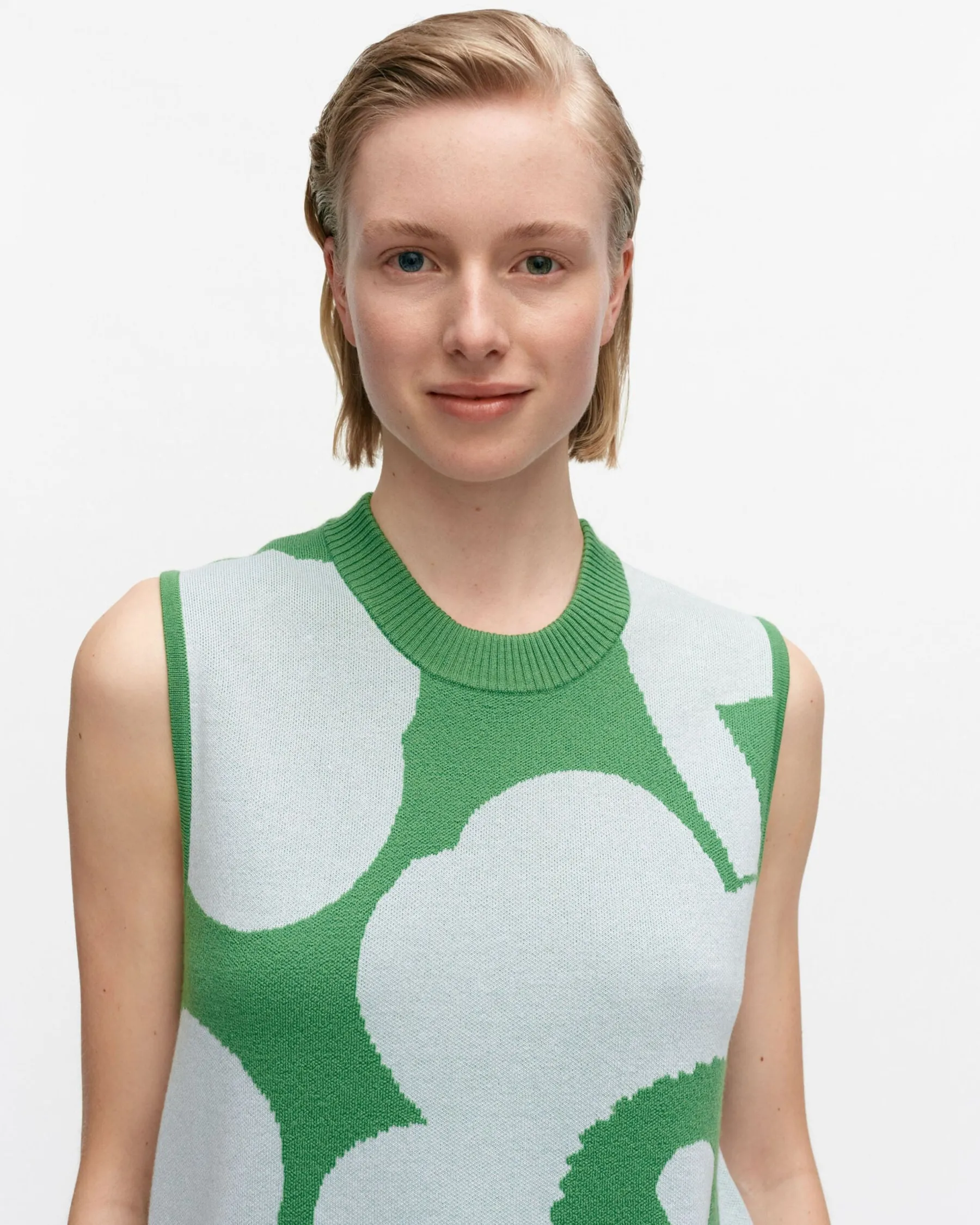 Paidat Ja Tunikat^Marimekko Kulma Unikko Villaneuleliivi